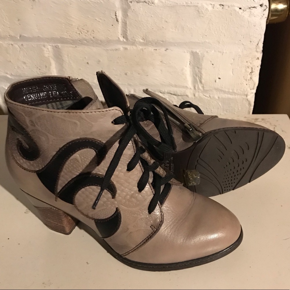Genuine leather booties, size 6
